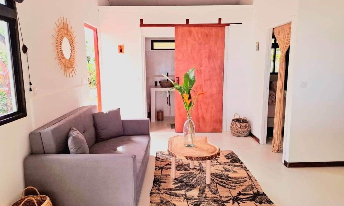 Vai'anae House | Fare Taina by Tiare Lodge