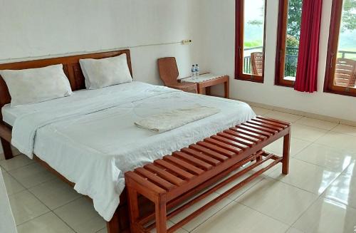 Moni House | Filomena Lodge