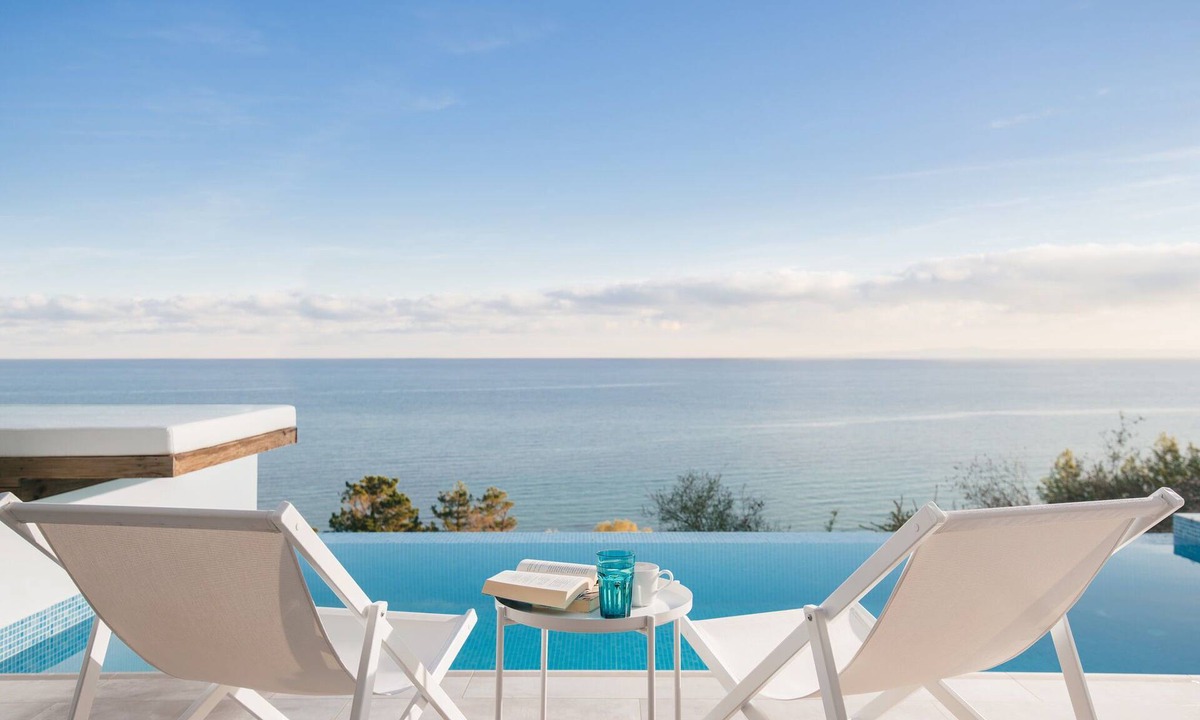 Xirokastello Villa | Fiore Suites