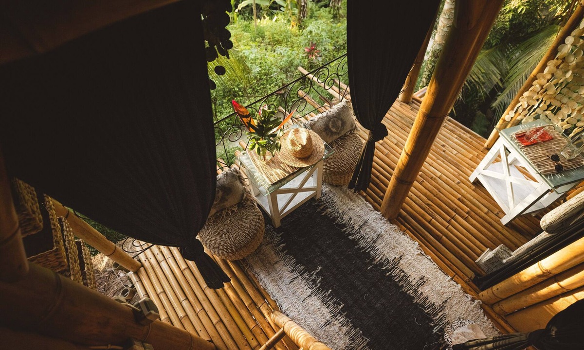Peliatan Hotel | Firefly Eco Lodge