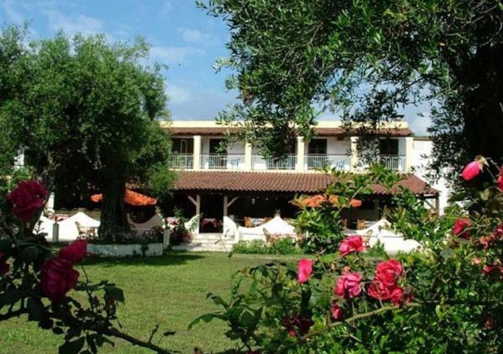 Moraitika Hotel | Firefly Hotel