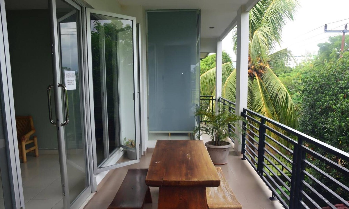 Mataram Hostel | Footprints Backpacker - Hostel
