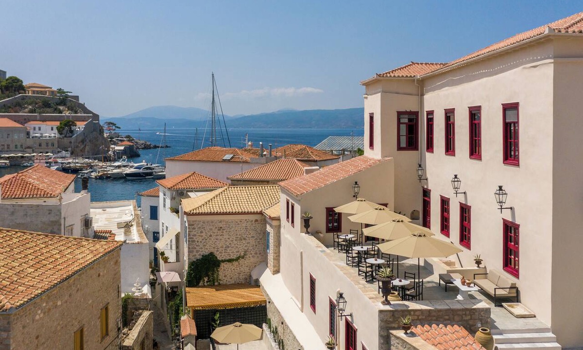 idhra Hotel | FOS Hydra residence