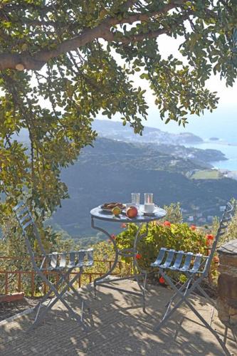 Ikaria Apartment | Foto Studios