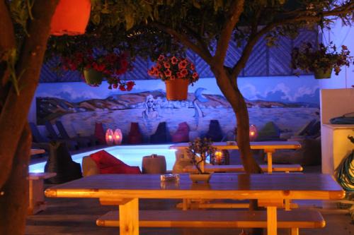 Parikia Hostel | Frangiscos