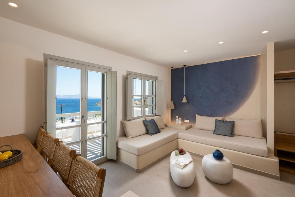Livadi Hotel | Gea Perla Serifos