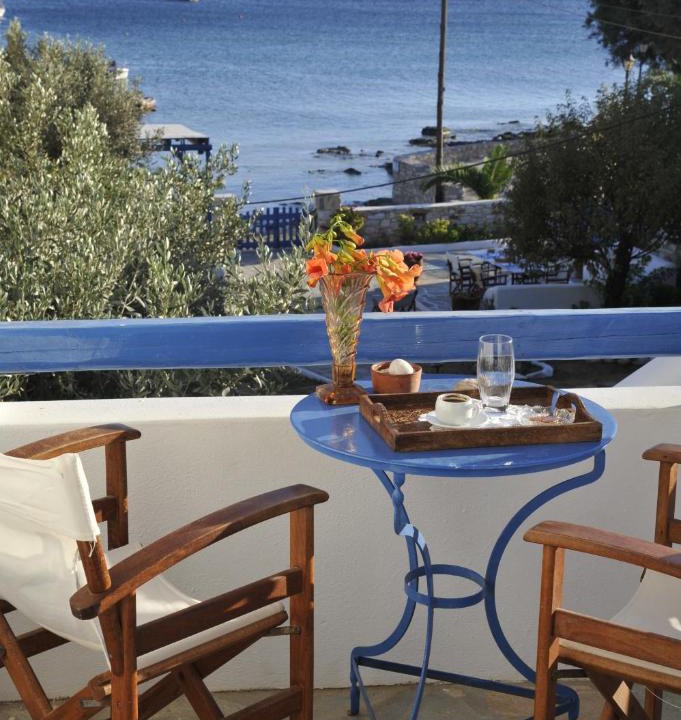 Aliki Apartment | George's beach studios Aliki Paros