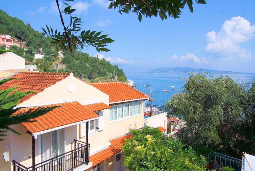 Katavolos Apartment | Georgia