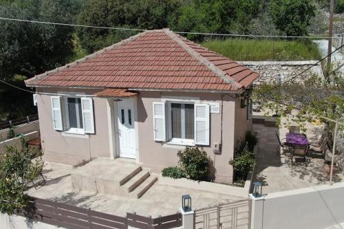 Argostoli House | Giannata House