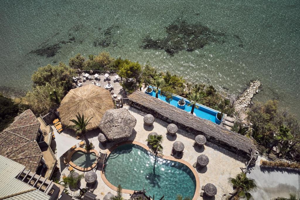 Porto Koukla Hotel | Gloria Maris Hotel Suites and Villas