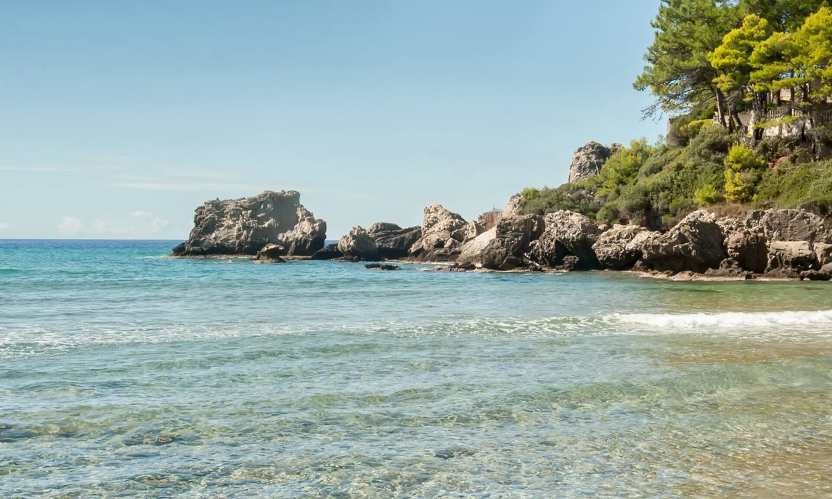 Parelia Hotel | Glyfada Beach Hotel