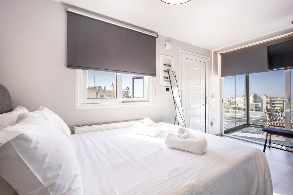 Glyfada Apartment | Glyfadas's Rooftop Blyss