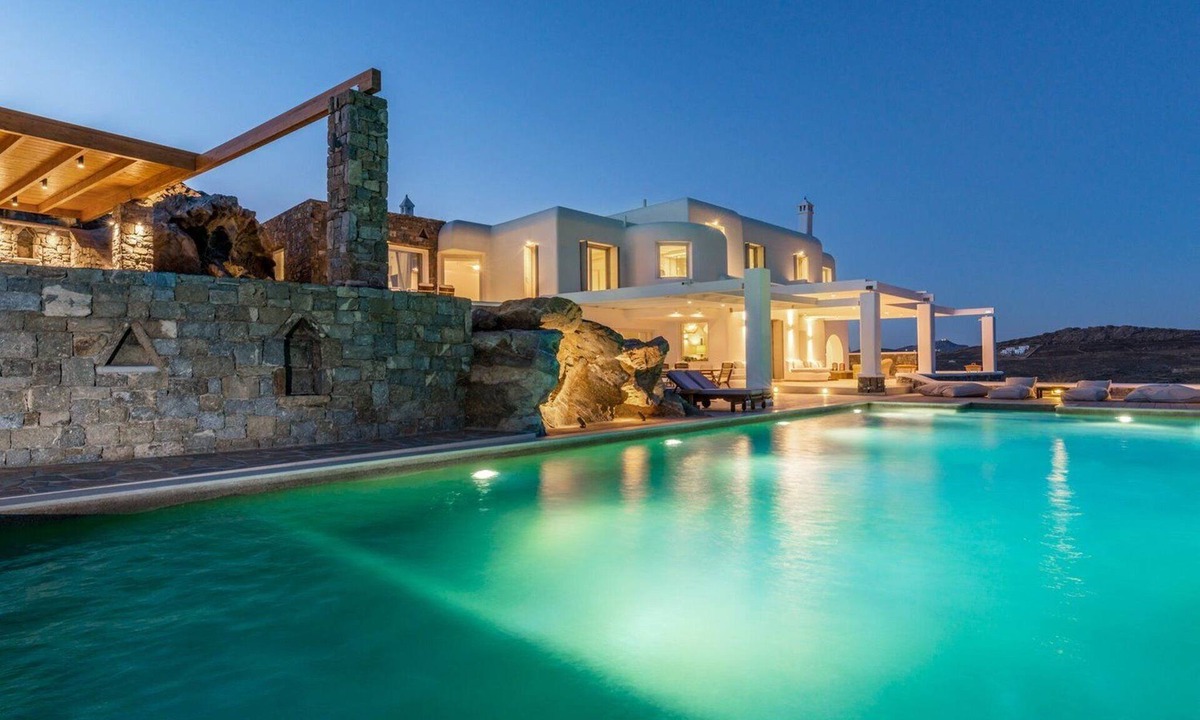 Elia Villa | Gorgeous Mykonos Villa | 12 Bedrooms | Villa Nova Light | Private Pool