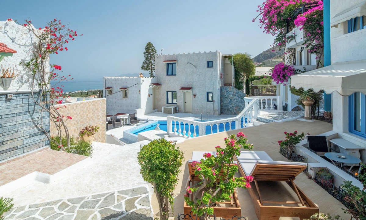 Piskopiano House | Gorgeous Studio for 2 People, Swimming Pool and Sea View