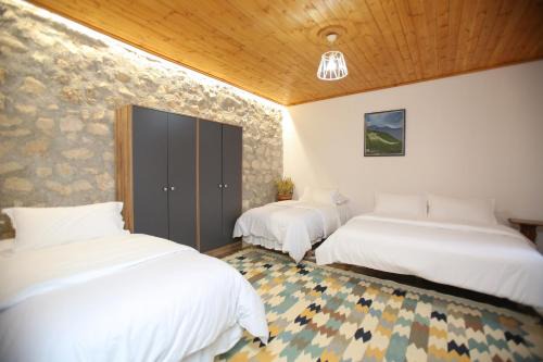 Jala Ski Chalet | Guest House Bashaj Village