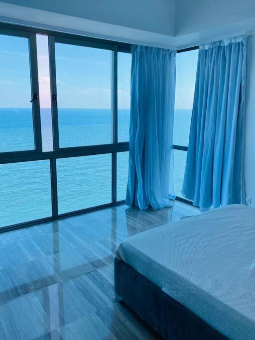 San Geronimo Apartment | Habitación Privada con vista al mar Ámbar, Malecon Santo Domingo