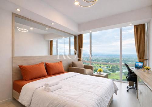 Tangerang Apartment | HANDA Golf View from the Highest Floor at U-Residence tower 2, Lippo Karawaci