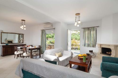 Keratokambos Villa | Haris Villas