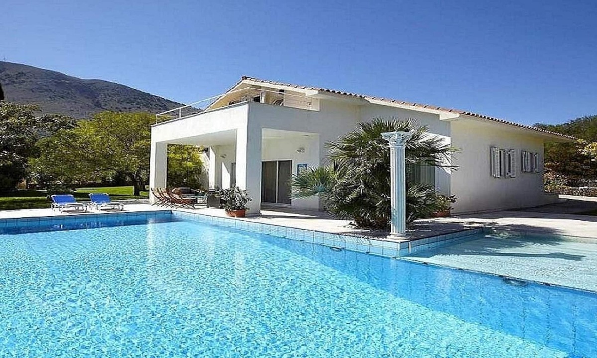 Logarata Villa | "Hector's House" Villa with pool ,Agia Efimia,near Myrtos BeachKefalonia
