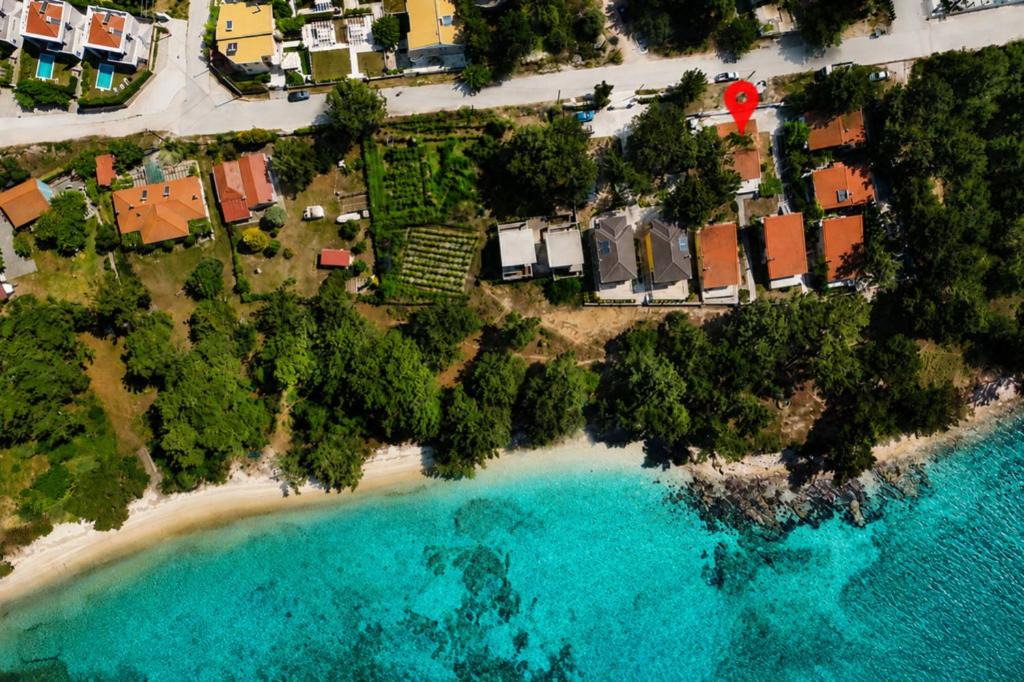 Skala Rachoniou Villa | Helios Seafront Villa Rachoni - 3 bedrooms 7 guests