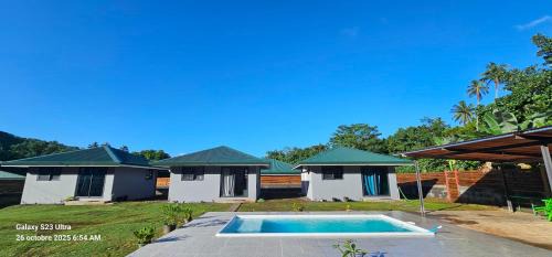 Moorea-Maiao Cabin | Hiniavai Lodge
