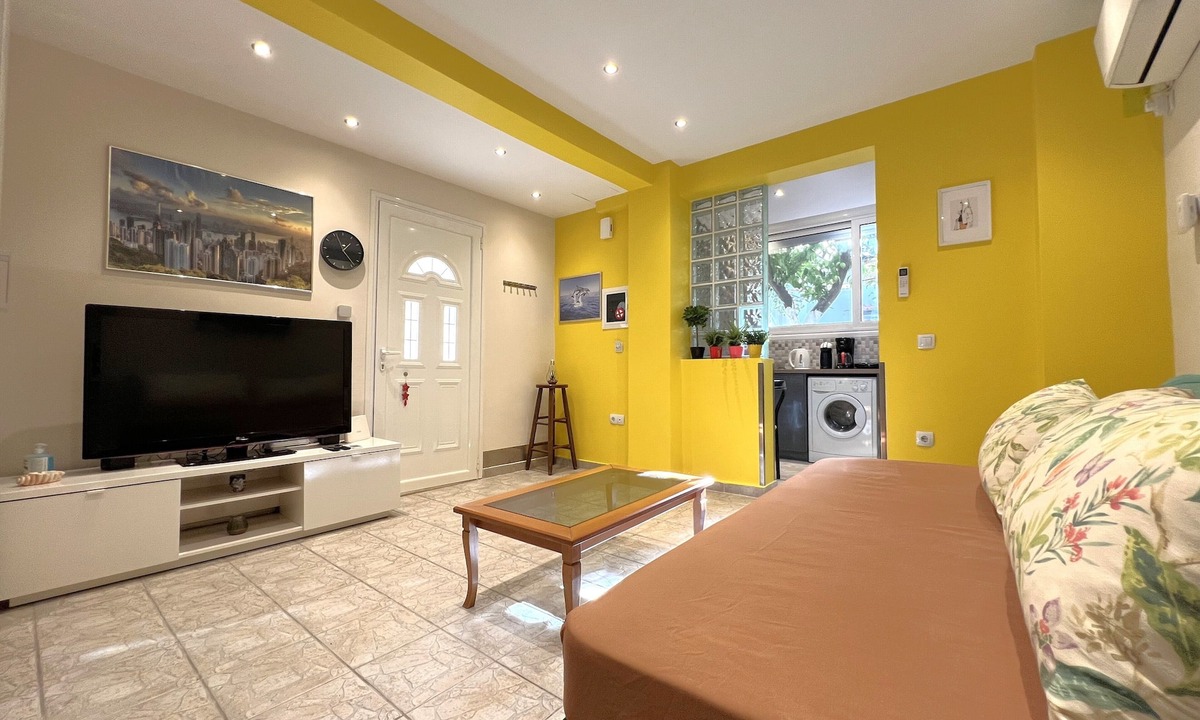 Thissio Apartment | Historic Center getaway 10' walk to Acropolis hill