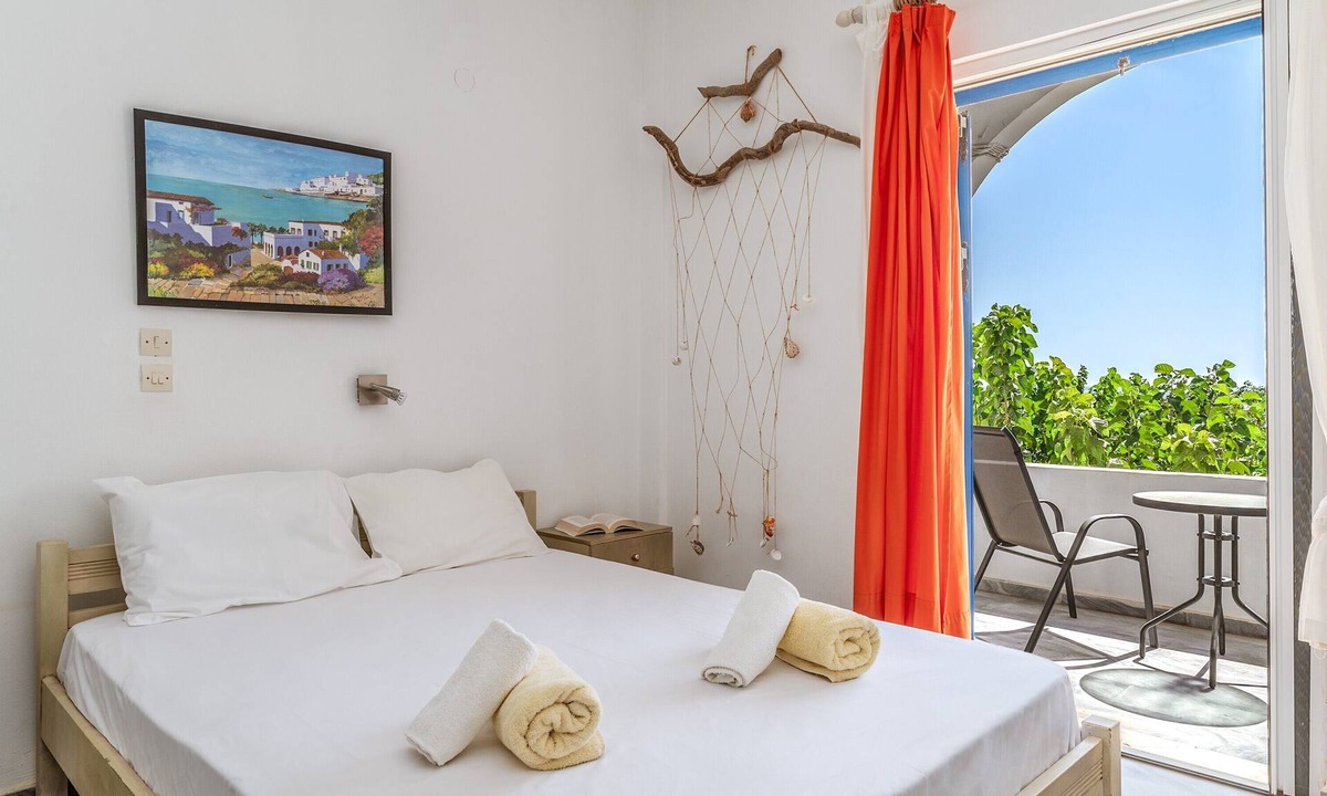 Kipri House | Holiday Home '5 Kypri Seaview Perasma Studio' with Sea View, Wi-Fi and Air Conditioning