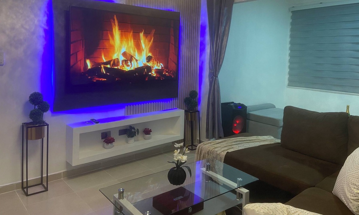 Santo Domingo Este Condo | Home Away From Home Condo! 5 minutes from Airport Las Americas!
