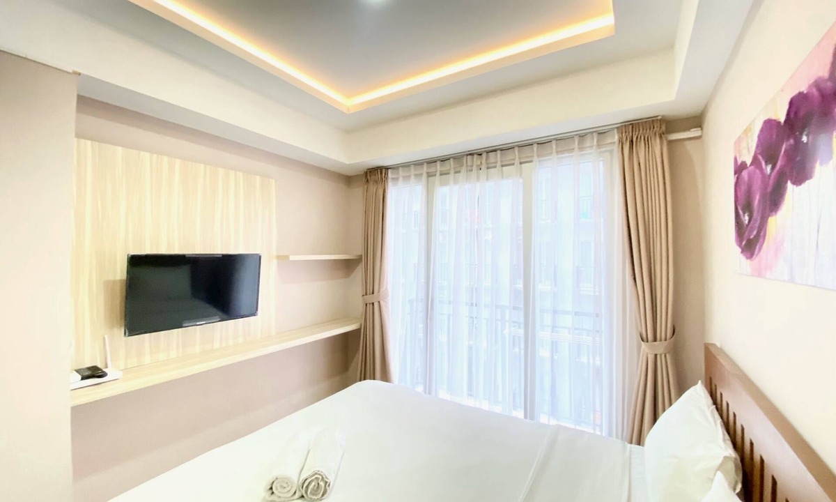 Malabar Apartment | Homey Studio Room At Grand Asia Afrika Apartment