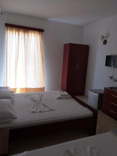 Dhermi Hotel | Hotel Afrodite