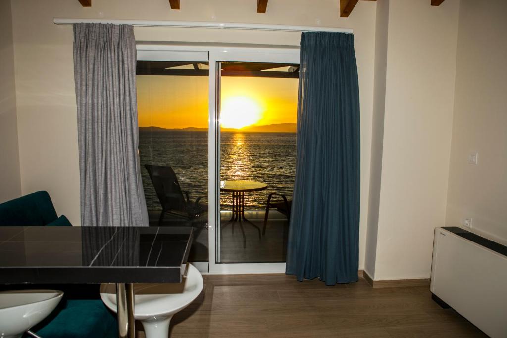 Mytikas Hotel | HOTEL ALEXANDER