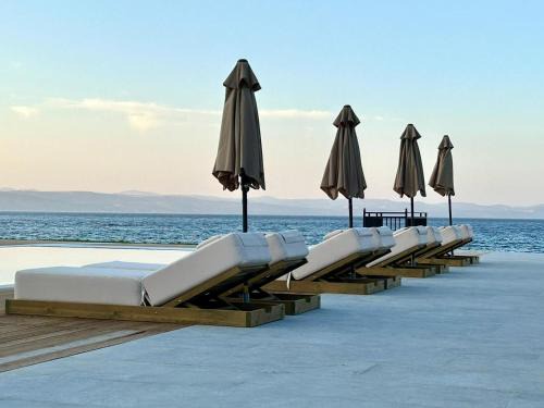 Mithimna Hotel | Hotel Angels