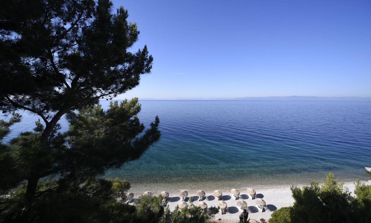 Bralos Hotel | Hotel Cokkinis