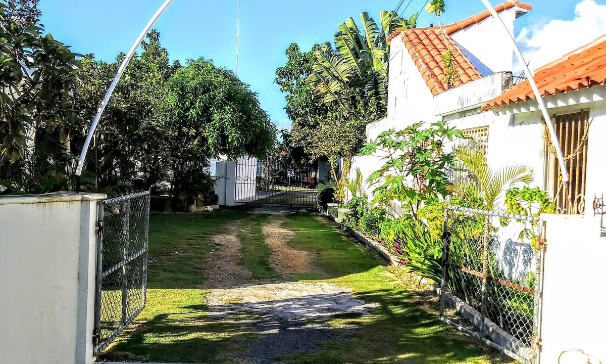 Higuey House | Hotel El Conde de Villa Rosa - private pool