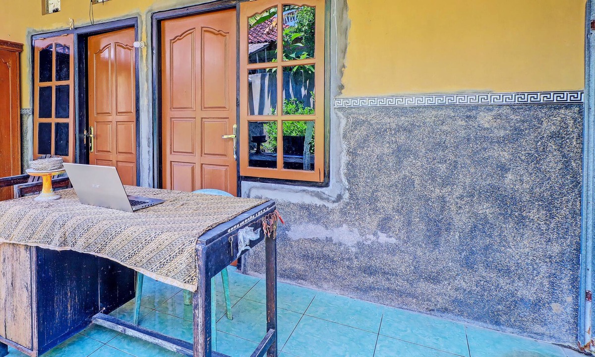 Negara Hotel | Hotel O Sekar Jagat Near Pantai Baluk Rening
