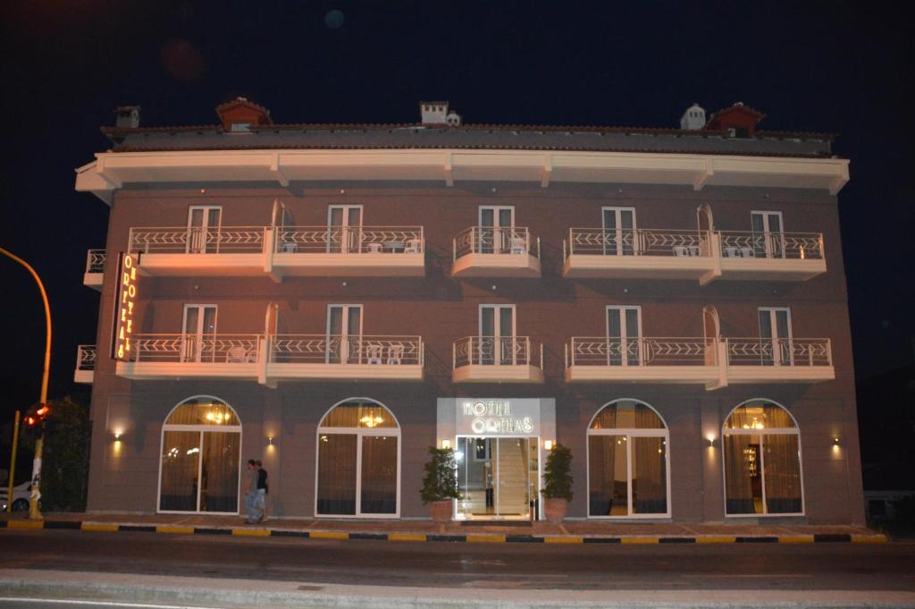 Kalambaka Hotel | Hotel Orfeas