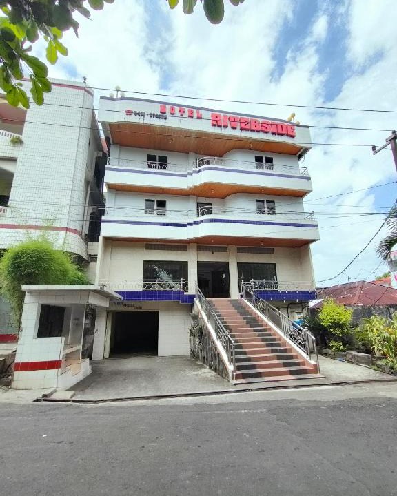 Manado City Centre Hotel | Hotel Riverside Manado