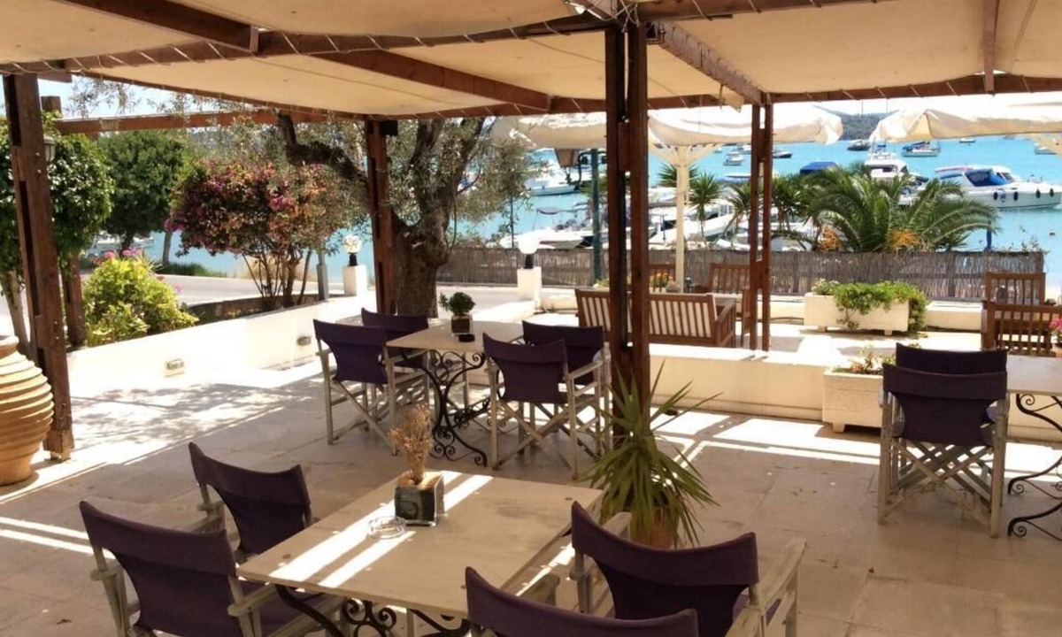 Porto Heli Hotel | HOTEL ROZOS