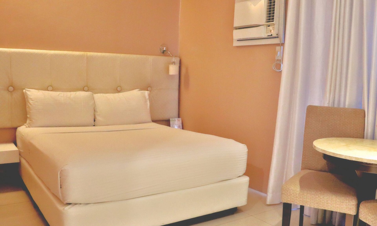 Roxas City Hotel | Hotel Veronica