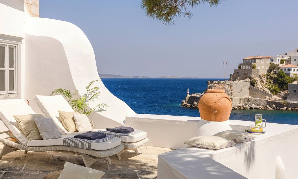 idhra Hotel | Hydrea Exclusive Hospitality