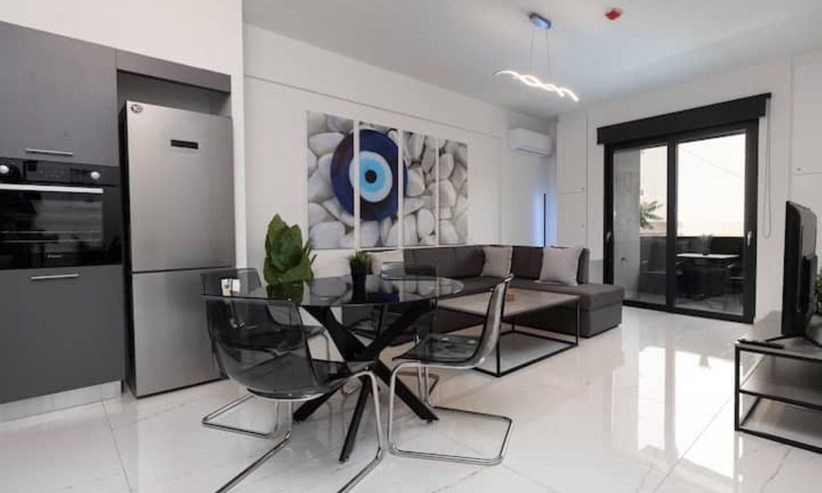 Gazi Apartment | Icarus flat - 3' from the metro