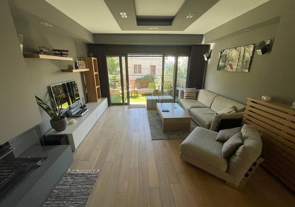 Nea Ionia Apartment | ICon Stay