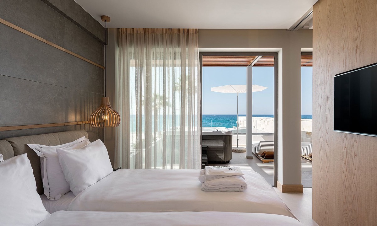 Rethymno Hotel | Ikones Seafront Luxury Suites - Adults Only