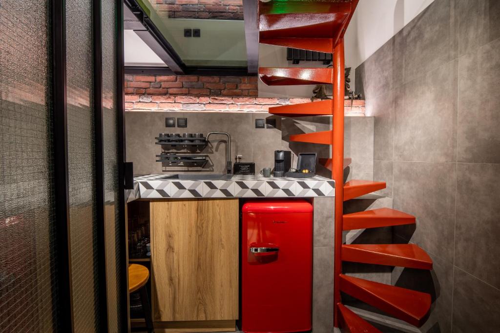 Volos City Centre Apartment | Industrial Loft - Le petit Bati