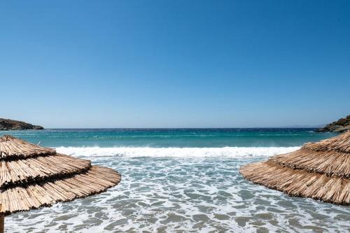 Exomvourgo Apartment | Infinity sea view rooms in Tinos Island Greece