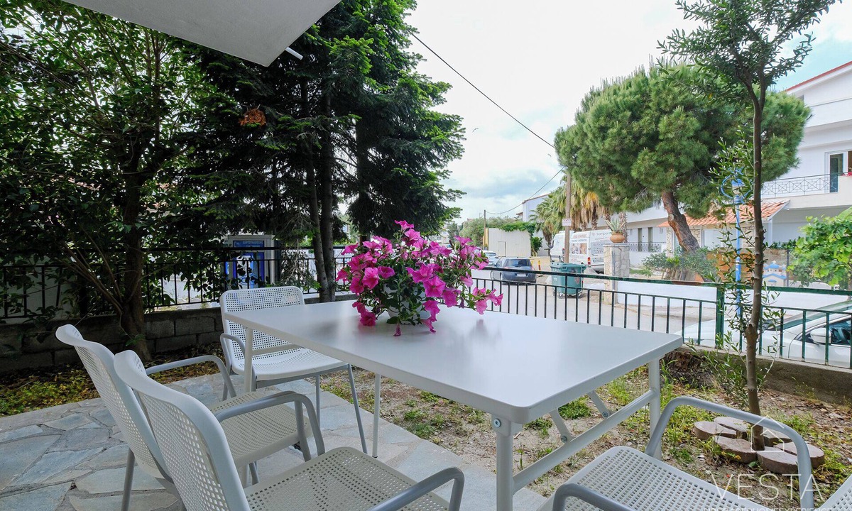 Haniotis Apartment | Iris 2-bdrm Suite in Chanioti, 150m to beach