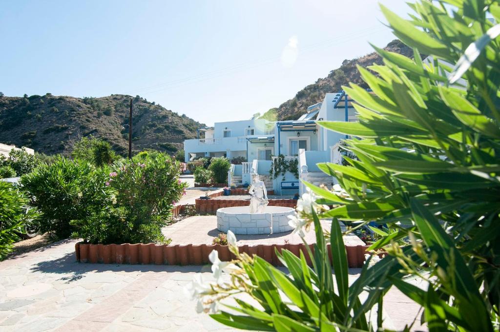 Karpathos Apartment | Iris Studios