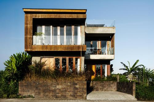 Cemagi Bed & Breakfast | Josh Ocean View Villa Cemagi