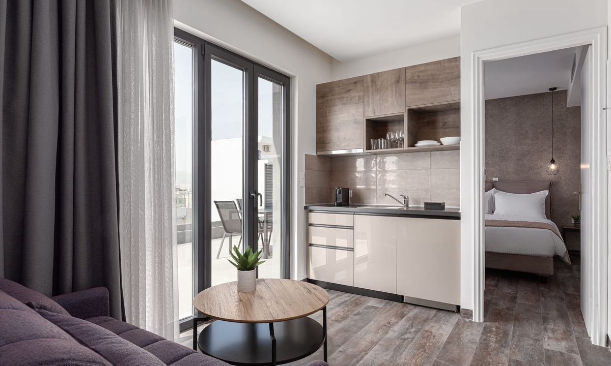 Gazi Apartment | Junior Suite With Balcony By Athenian spirit