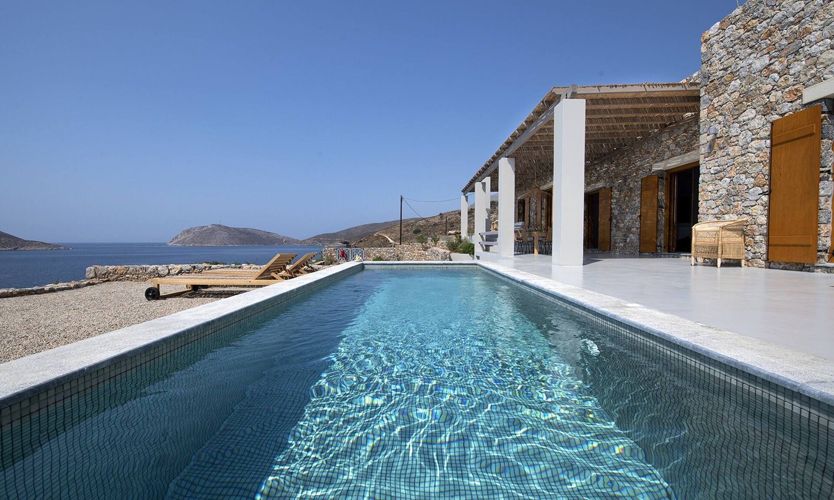 Skalia Villa | K2 The Ultimate Villa with private pool & beach